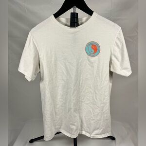 T&C Surf Designs Hawaii Pau Hana Friday T-Shirt Size Medium